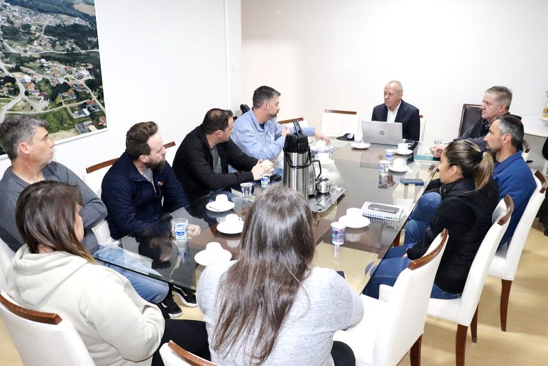 Foto 1 — ACIP se reúne com a CODEPI para tratar de indústria, comércio e novas parcerias